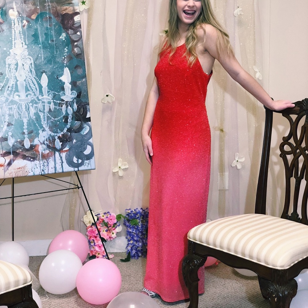 Red ombré Prom Dress